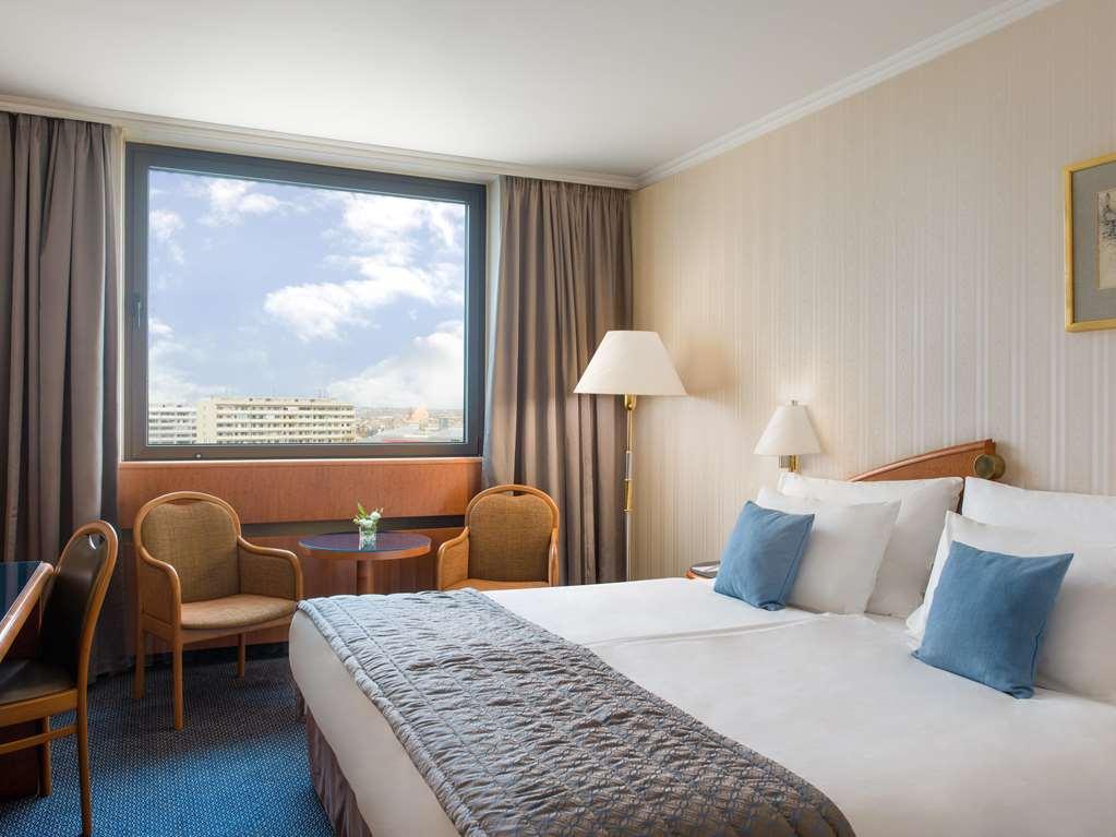 Panorama Hotel 4*